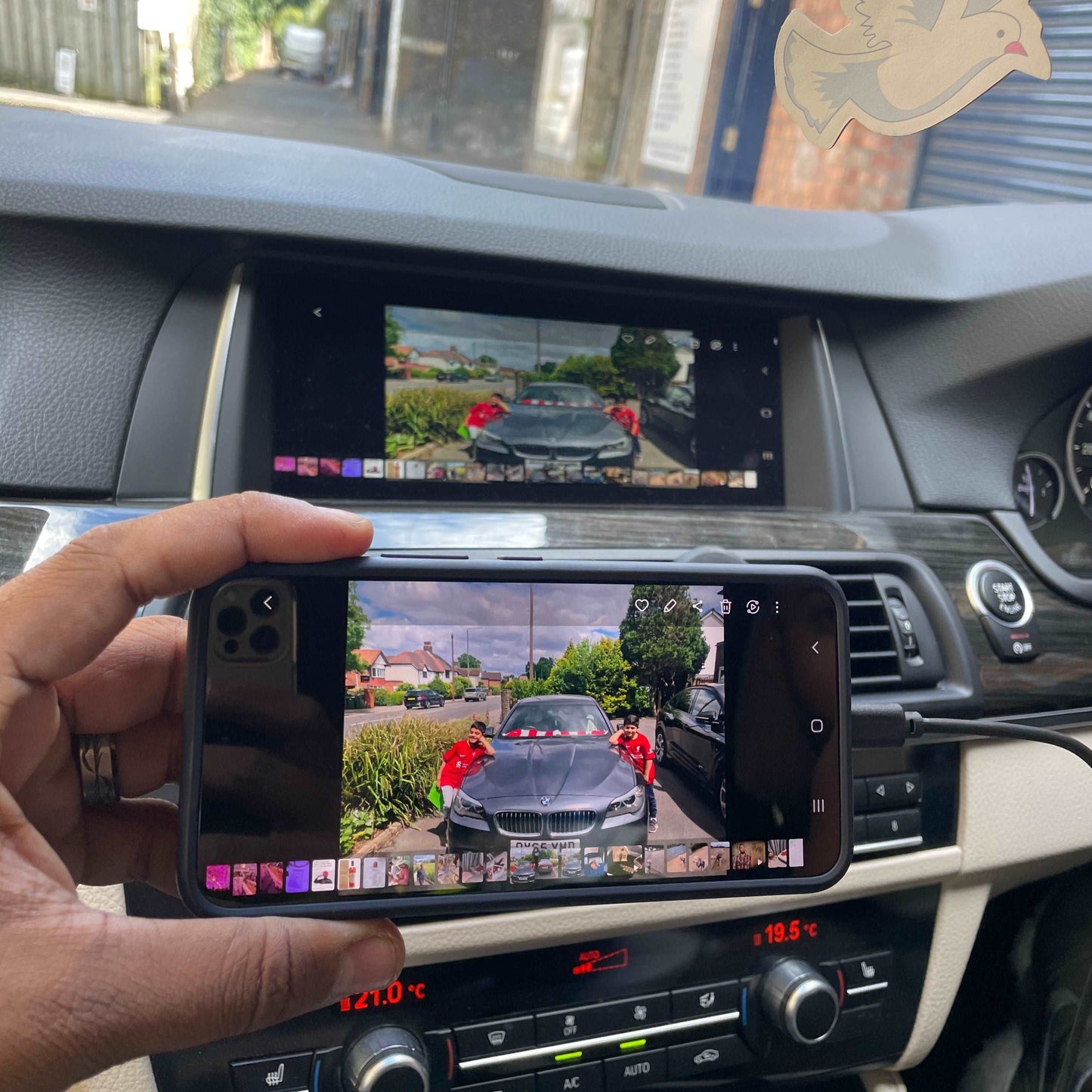 Vehicle Multimedia Systems wireless CarPlay box for BMW models