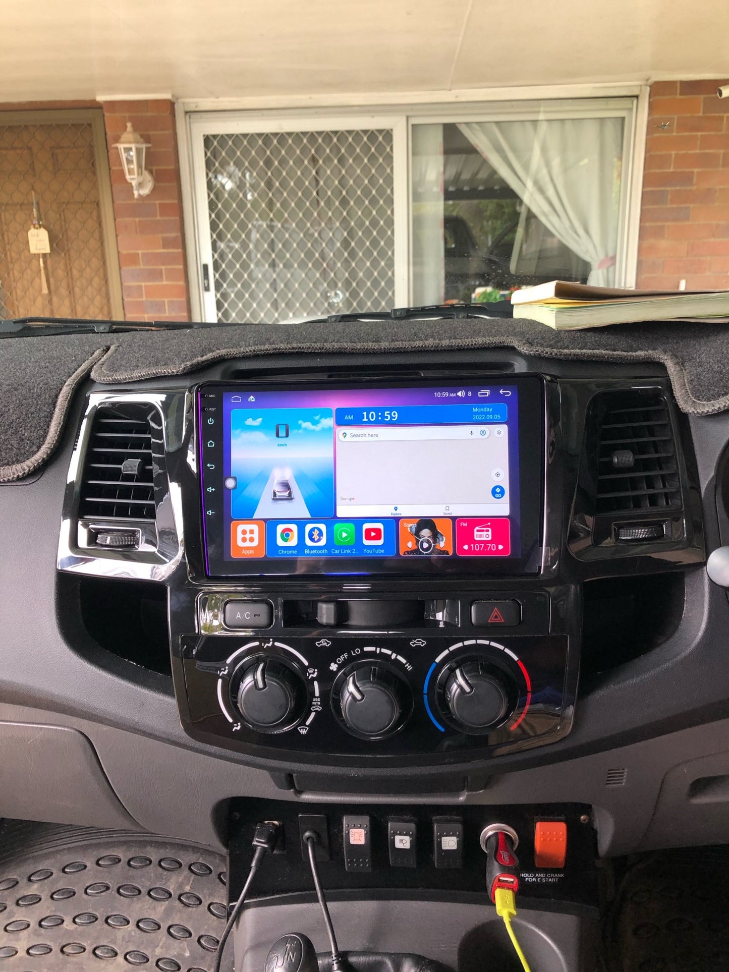 Toyota Hilux | 2005-2016 | Android Screen VMS