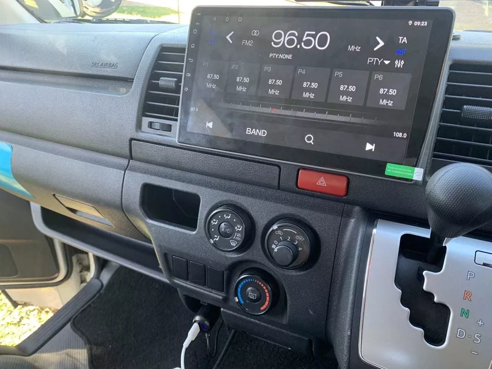 Toyota HiAce | 2005-2018 | Android Screen